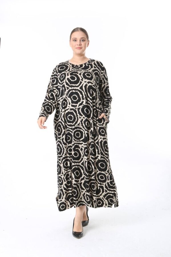 Tribal Circle Print Maxi Abaya Dress – Bold Geometric Style, Loose Fit & Modest Comfort - Image 2