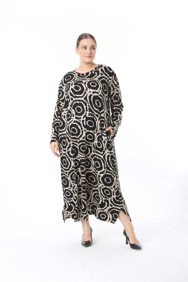 Tribal Circle Print Maxi Abaya Dress – Bold Geometric Style, Loose Fit & Modest Comfort