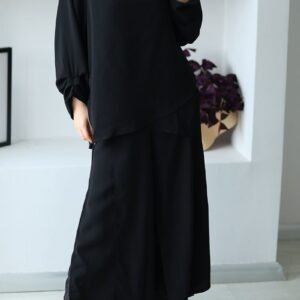 Black Two-Piece Set – Modest Tunic & Wide-Leg Pants